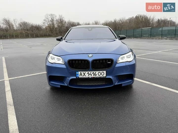 Авто BMW M5 2012 № 8255624