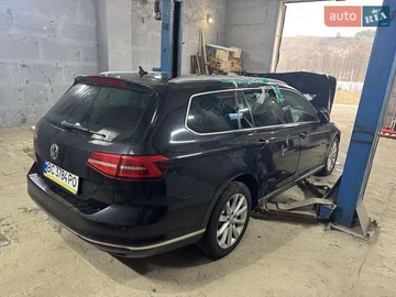 Авто Volkswagen Passat 2019 № 8255997
