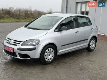Авто Volkswagen Golf Plus 2006 № 8256003