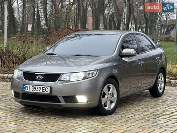 Авто KIA Cerato 2009 № 8256028