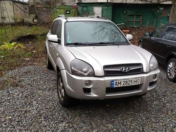 Авто Hyundai Tucson 2009 № 8256076