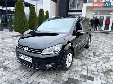Авто Volkswagen Touran 2010 № 8256079