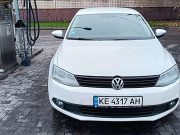 Авто Volkswagen Jetta 2012 № 8256099