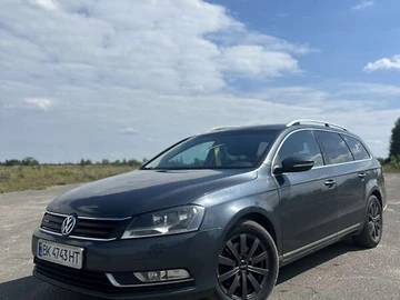 Авто Volkswagen Passat 2011 № 8256101