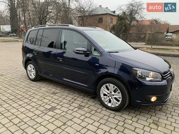 Авто Volkswagen Touran 2013 № 8256150