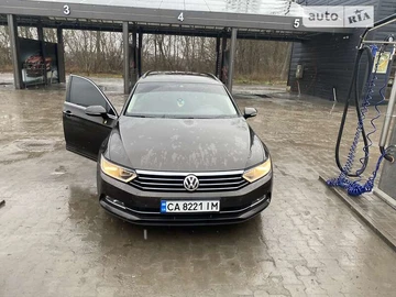 Авто Volkswagen Passat 2016 № 8256194