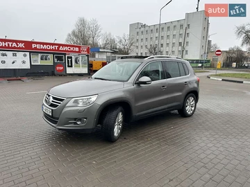 Авто Volkswagen Tiguan 2011 № 8256197