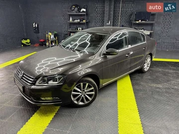Авто Volkswagen Passat 2014 № 8256244