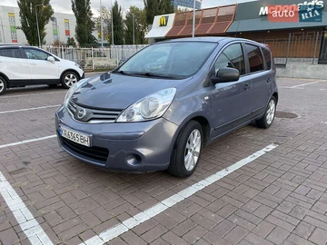 Авто Nissan Note 2010 № 8256348