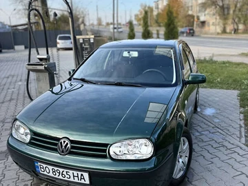 Авто Volkswagen Golf 2002 № 8256782