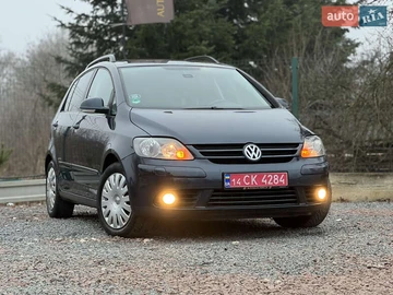 Авто Volkswagen Golf Plus 2009 № 8256803