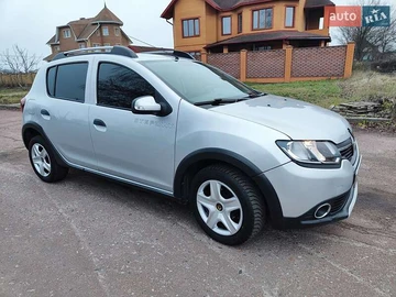 Авто Renault Sandero Stepway 2015 № 8256828