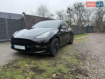 Авто Tesla Model Y 2021 № 8256955