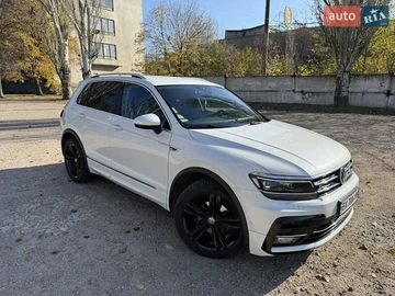 Авто Volkswagen Tiguan 2018 № 8256965