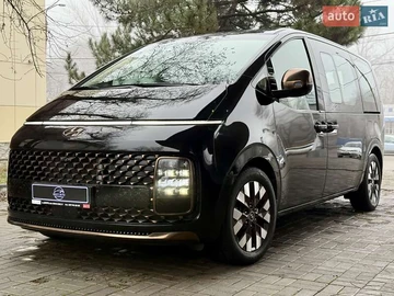 Авто Hyundai Staria 2022 № 8257130