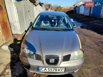 Авто SEAT Ibiza 2002 № 8257139