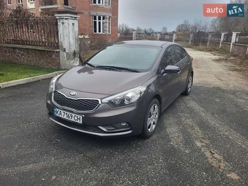 Авто KIA Cerato 2014 № 8257300