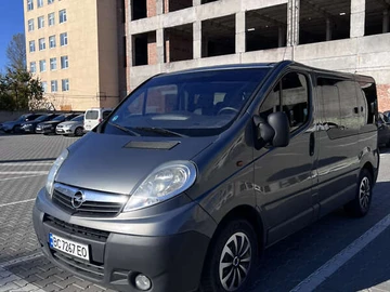 Авто Opel Vivaro 2011 № 8257310