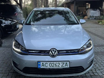 Авто Volkswagen E-Golf 2019 № 8257340