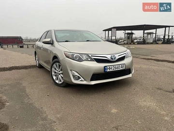 Авто Toyota Camry 2013 № 8257348