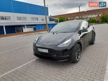 Авто Tesla Model Y 2024 № 8257439