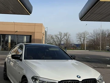 Авто BMW 5 Series 2017 № 8257444
