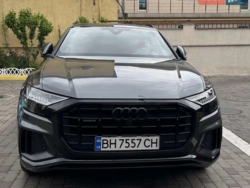 Авто Audi Q8 2023 № 8257484