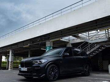 Авто BMW X5 2021 № 8257485
