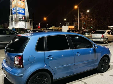 Авто Volkswagen Polo 2005 № 8257908