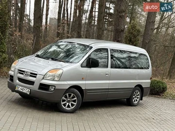 Авто Hyundai H-1 2005 № 8258024