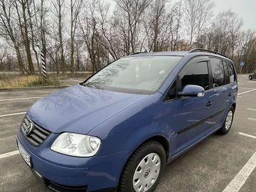 Авто Volkswagen Touran 2005 № 8258127