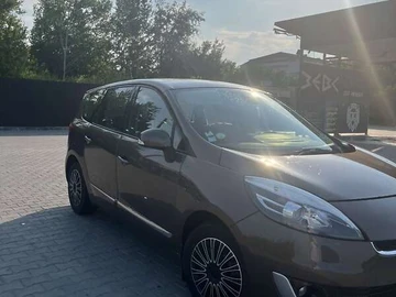 Авто Renault Grand Scenic 2012 № 8258305