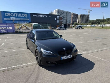 Авто BMW 5 Series 2004 № 8258617