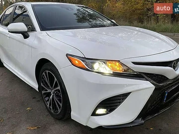 Авто Toyota Camry 2018 № 8259202