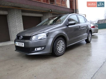Авто Volkswagen Polo 2010 № 8259470