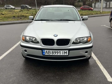 Авто BMW 3 Series 2003 № 8259479