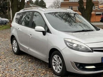 Авто Renault Grand Scenic 2013 № 8259483