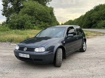 Авто Volkswagen Golf 2001 № 8259494