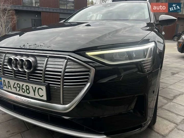 Авто Audi E-Tron 2019 № 8259742