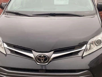 Авто Toyota Sienna 2018 № 8259765