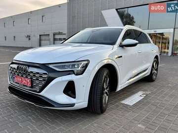 Авто Audi Q8 E-Tron 2024 № 8259768
