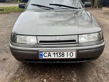 Авто ВАЗ 2110 2000 № 8259771