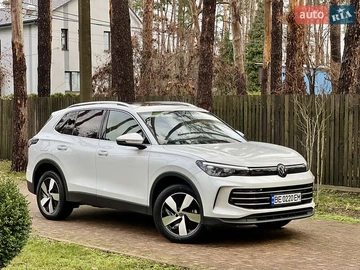 Авто Volkswagen Tiguan 2024 № 8259892
