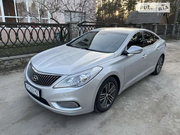 Авто Hyundai Grandeur 2013 № 8260017