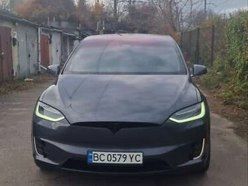 Авто Tesla Model X 2019 № 8260132