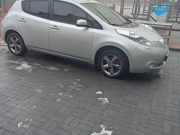 Авто Nissan Leaf 2012 № 8260235