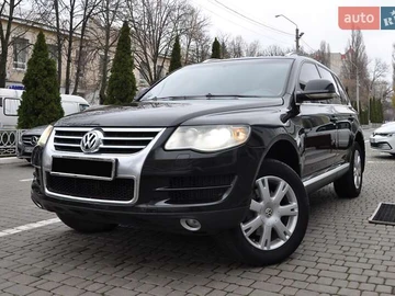Авто Volkswagen Touareg 2007 № 8261420