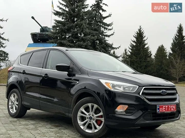 Авто Ford Escape 2019 № 8261632