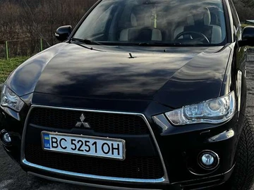 Авто Mitsubishi Outlander Xl 2010 № 8261645