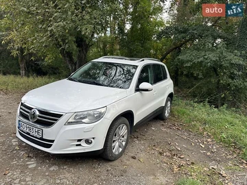 Авто Volkswagen Tiguan 2009 № 8261649